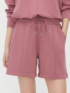 Kit and Ace Restore Shorts in Rose Size M